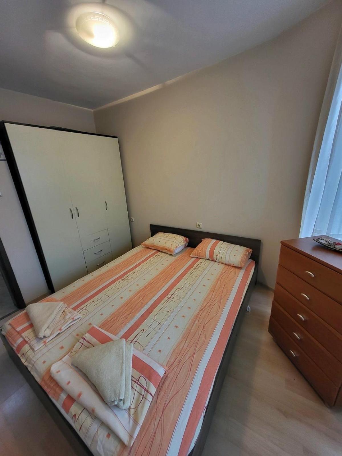 Lux Apartment Sisi Burgas Екстер'єр фото