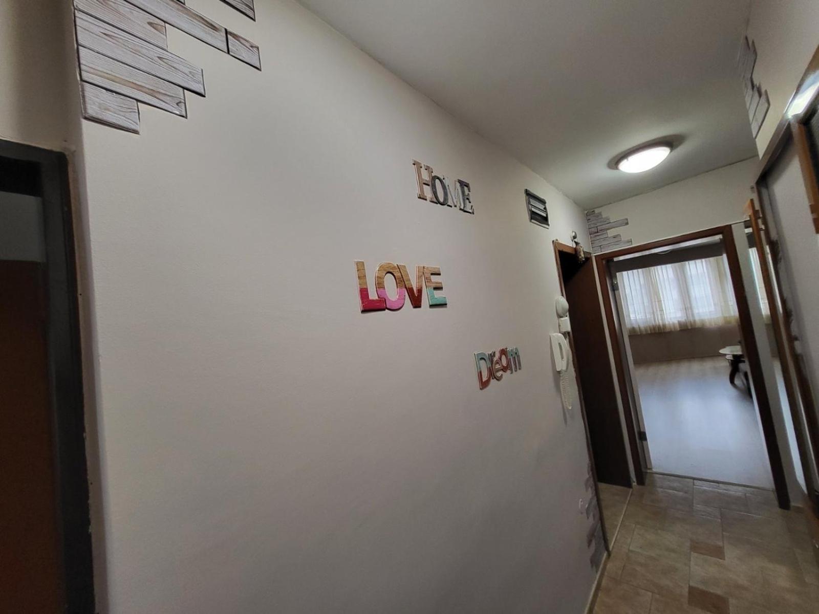 Lux Apartment Sisi Burgas Екстер'єр фото